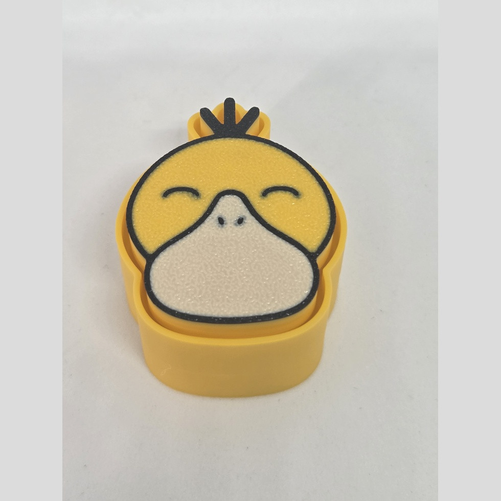 Clicker antiestrés Psyduck impreso en 3D