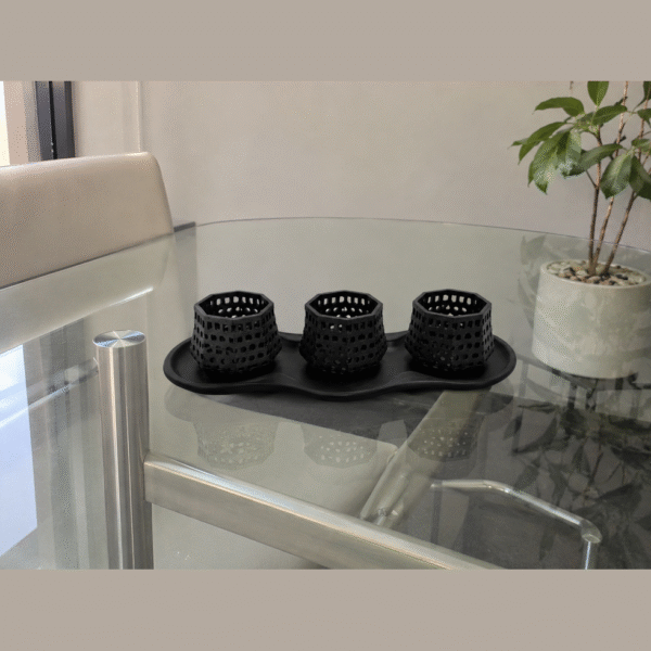 Set de 3 portavelas negros calados con bandeja decorativa impresos en 3D